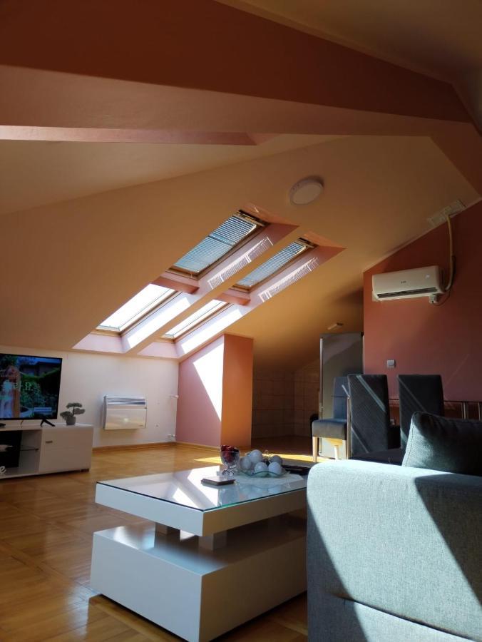 Loft Apartman ヤゴディナ エクステリア 写真